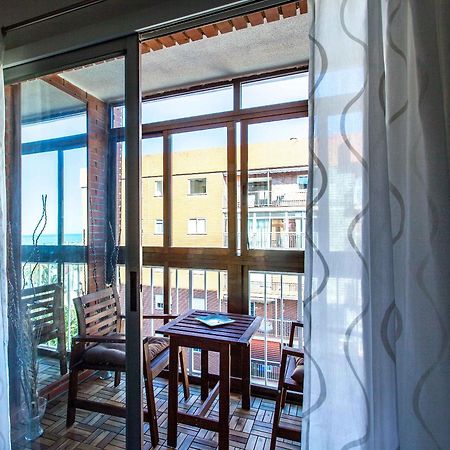 Apartment Malvarrosa Beach Cavite Валенсія Екстер'єр фото